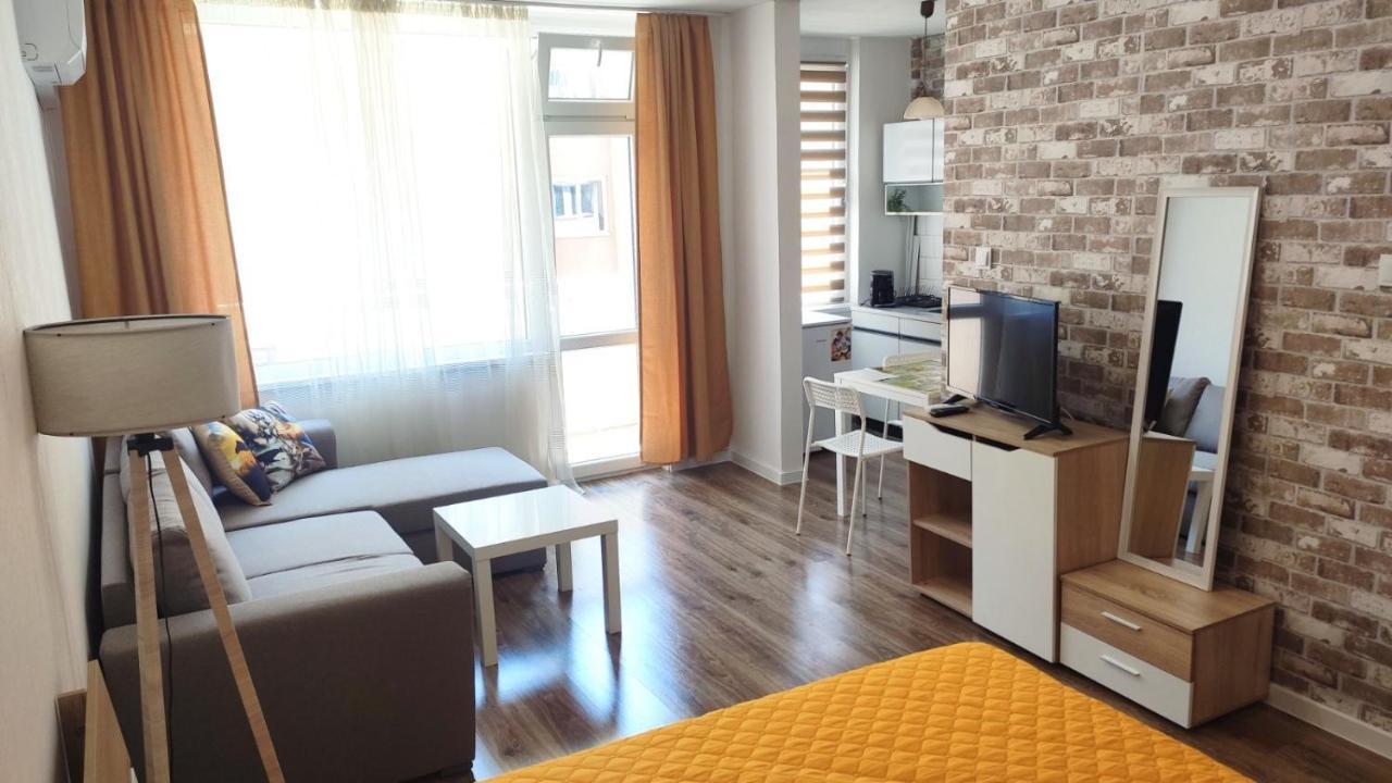 Lidda Belogradchik- 1Room Flat In Residential Area Dış mekan fotoğraf